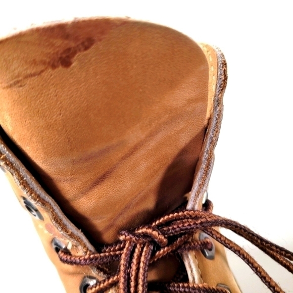 Timberland 6" Premium Leather Waterproof Boots Men's 6M Women's 7.5 US - Picture 9 of 12